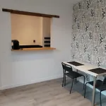 公寓 Campagne A Cote De Paris 罗曼维尔